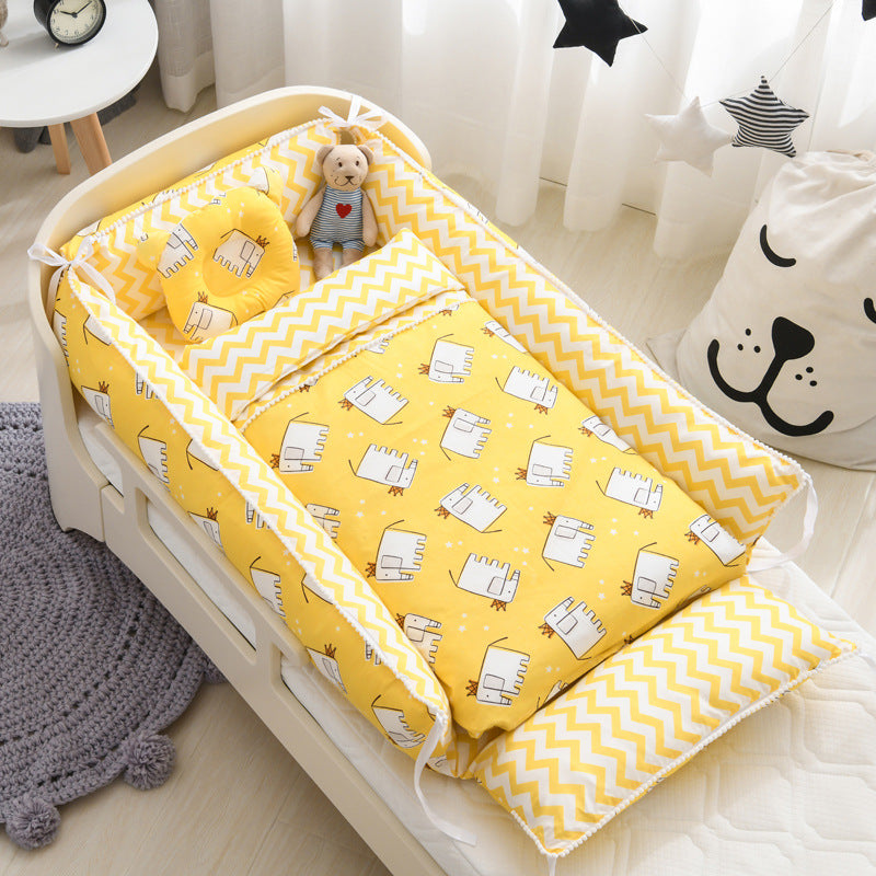 Cribby Portable Crib with Quilt - 4 Piece Set
