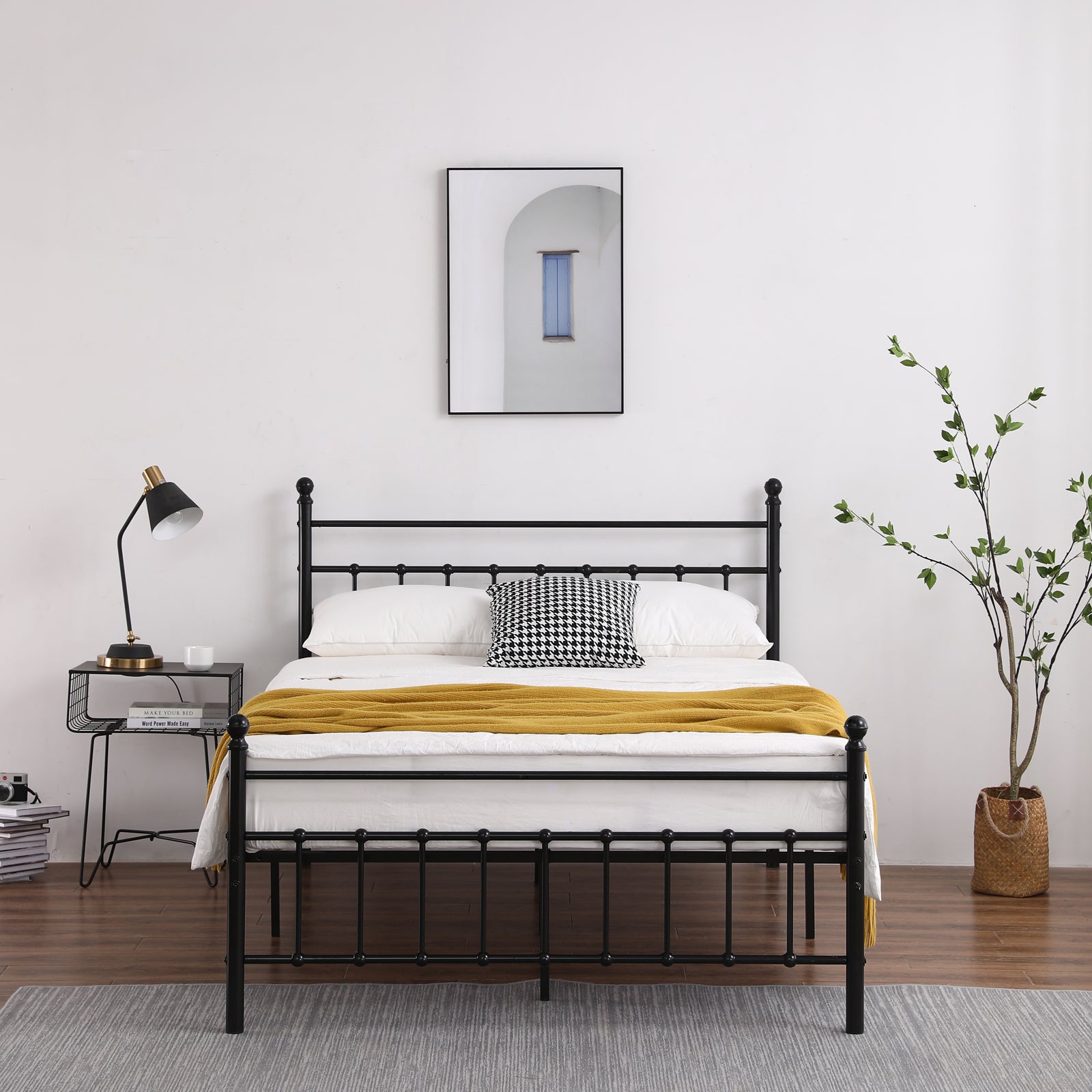 Round Tube Metal Double Bed Frame